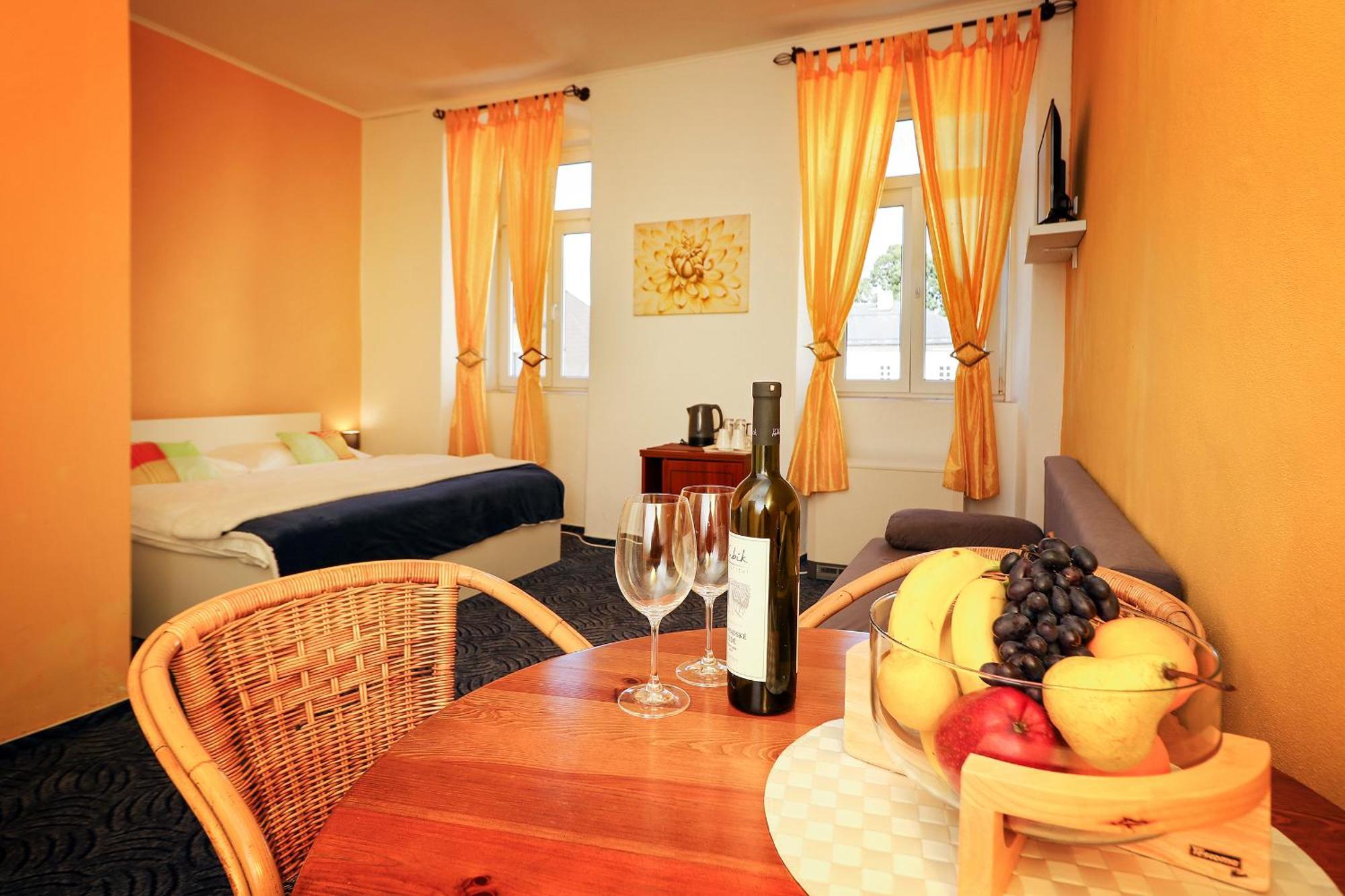 Appartement U Jezera à Frymburk Extérieur photo
